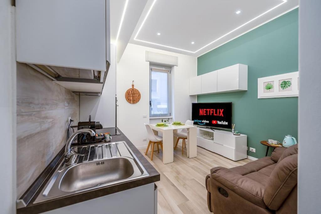 Linate Airport Elegant Suite,Tram 1 Minute Away Milan Exterior photo